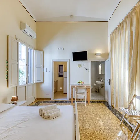 La Corte Dei Mille Apartament *